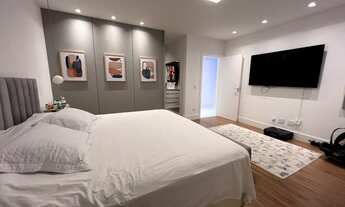 Imagem 6: Casa de condomínio para venda possui 340 metros quadrados com 5 quartos