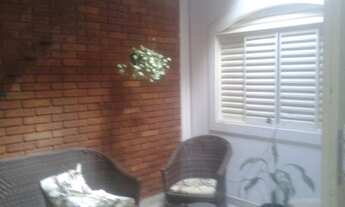 Imagem 2: Térrea para venda possui 210 metros quadrados com 3 quartos