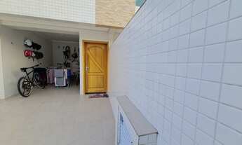 Imagem 3: Embaré - Sobreposta alta seminova - 3 dormitórios, 2 suítes, varanda com churrasqueira - 2