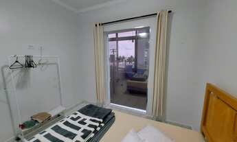 Imagem 6: Kitnet, prédio frente para o mar, vista livre e definitiva para o praia, na Mirim em Praia