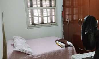 Imagem 4: Kitnet venda 30 m2, região central de Campinas. Sala e dormitório, cozinha e wc. Piso lami