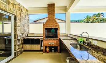 Imagem 4: Sobrado locação temporada 4 suítes com piscina em Condomínio Fechado