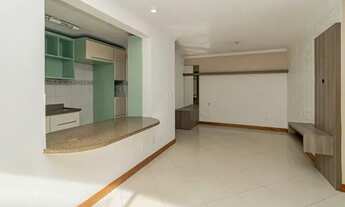 Imagem 7: Vendo AP semi mobiliado, Churrasqueira, lareira, vaga de garagem coberta e elevador. Apena