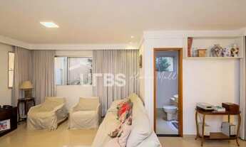 Imagem 6: Jardins Atenas, casa térrea com 03 suítes, sem piscina, com 450 m² de terreno e 208 m² de