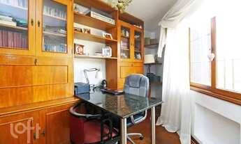 Imagem 5: Casa à venda Rua Luiz Voelcker, Três Figueiras - Porto Alegre