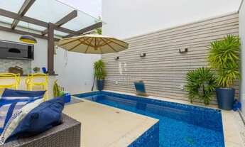 Imagem 4: Casa Ampla para Venda na Praia dos Amores | 203m² | 03 suítes | 02 vagas