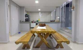 Imagem 4: Linda casa de dois pisos no Bairro Aponiã