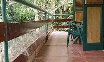 Imagem 3: Aconchegante casa com muito verde Pertinho do Shopping FashionMall Um lugar diferenciado d