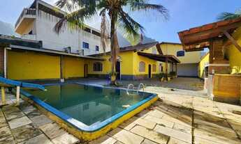 Imagem: Casa com 4 dormitórios à venda, 220 m²