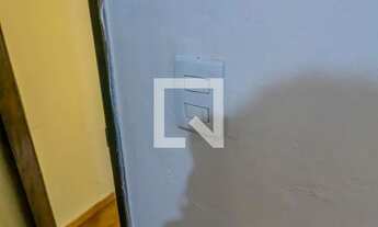 Imagem 7: Casa para Aluguel - Jardim Interlagos, 1 Quarto, 40 m2