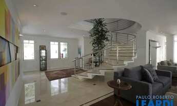 Imagem 7: CASA EM CONDOMÍNIO - TAMBORÉ - SP