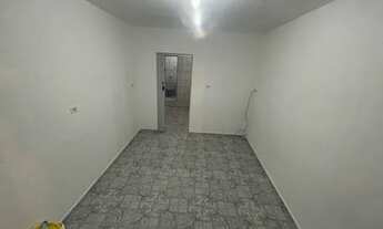 Imagem 2: Casa 2 cômodos Casa com 1 dormitório