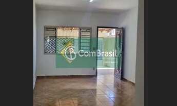 Imagem 3: Casa para alugar em Jardim Universo de 165.00m² com 3 Quartos, 1 Suite e 2 Garagens