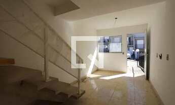 Imagem 2: Casa de Condomínio para Aluguel - Jardim Panorama, 2 Quartos, 49 m2