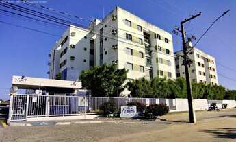 Imagem 6: Venda de Apartamento no Condomínio Mar de Aruana 2 Dispõe de Três Quartos + Piscina e Salã