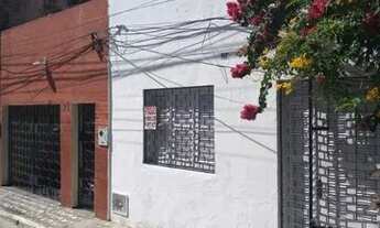 Imagem: Caso no Centro próxima ao hapvida da Heráclito