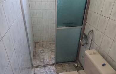 Imagem 6: Alugo 2qts, 2 banheiros, sala cozinha, garagem