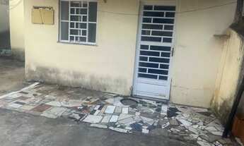 Imagem 2: Alugo kitnet no valverde