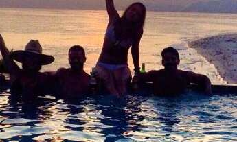 Imagem: Mansão Rústica na Joatinga c/ Piscina