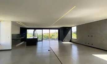 Imagem 5: Casa de 318m² com 4 Suítes no Condomínio Villa Piemonte em Franca/SP