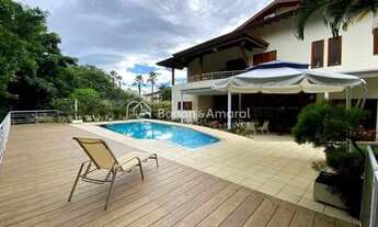 Imagem: Casa em condomínio com 500 m² e 5 quartos