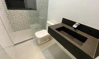 Imagem 6: Casa nova , edificada em lote inteiro no bairro Castanheiras