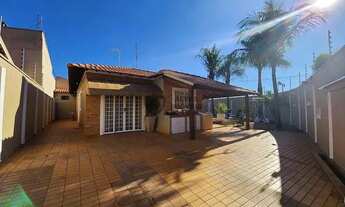 Imagem 2: Araraquara - Casa Padrão - Jardim Imperador