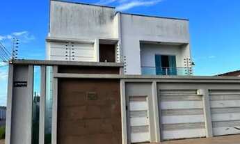 Imagem 2: Casa para aluguel possui 230 metros quadrados com 3 suítes em av Minas Gerais