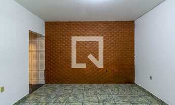 Imagem 4: Casa para Aluguel - Batistini, 2 Quartos, 79 m2