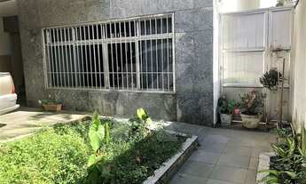 Imagem: Sobrado com 260m² 4 Dormitórios, 2 suítes