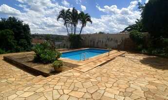 Imagem 3: Oportunidade Casa Ribeirania - 04 quartos - 02 terrenos - 1021m