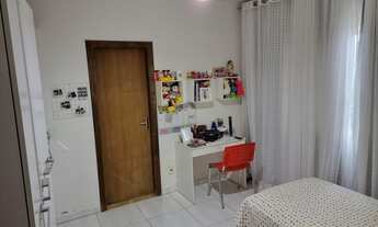 Imagem 4: Casa para venda possui 89 metros quadrados com 3 quartos em Itapuã - Salvador - BA