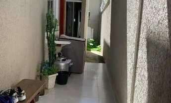 Imagem 3: Casa para venda com 64 metros quadrados com 2 quartos em Residencial Santa Fé I - Goiânia