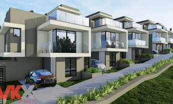 Imagem: Sobrado em Condomínio para Venda em Curitiba