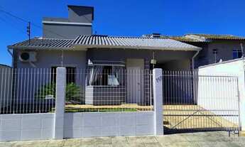 Imagem: Linda Casa Unifamiliar a venda com 2 dormitórios