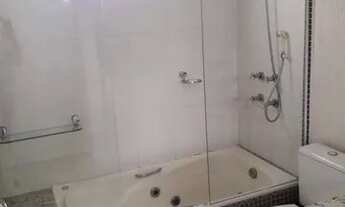 Imagem 6: Casa de condomínio para aluguel possui 500 metros quadrados com 4 quartos