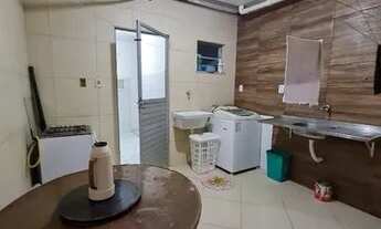 Imagem 7: Alugo village mobiliado com suíte e closet