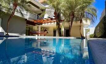 Imagem: ALPHAVILLE 1