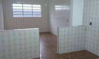 Imagem 6: Oportunidade, casa de lote inteiro com edícula e quintal no Bosque dos Eucaliptos e mais.