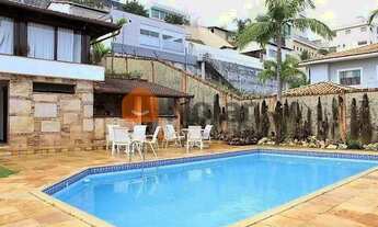 Imagem 5: Casa deslumbrante no Belvedere, com arquitetura colonial moderna, lazer completo, vista pa