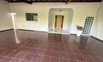 Imagem 2: Casa para alugar, 3 quartos, Tubalina - Uberlândia/MG - Rotina Imobiliária