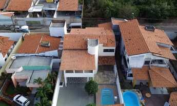 Imagem 2: VENDO EXCELENTE CASA NO RESIDENCIAL BUNGAVILLE ARAÇAGI AA