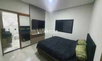 Imagem 5: Casa disponível para venda no bairro Jardim Holanda em Uberlândia MG