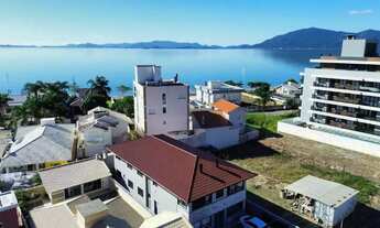 Imagem 3: Apartamento à venda, no Bairro Praia de Fora, Palhoça-SC, com 3 quartos, sendo 1 suíte, co
