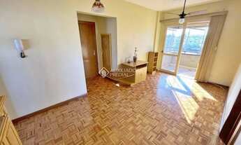 Imagem 2: Apartamento com 2 quartos, 1 vaga e 64.77m²