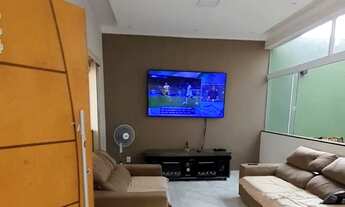 Imagem 2: Vendo ou troco linda casa ouro verde