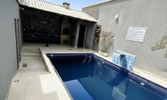 Imagem 2: Sobreposta com Piscina e Churrasqueira em Condomínio, Lado Praia, Repasse de Financiamento