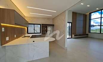 Imagem 2: Casa com 4 dormitórios à venda, 228 m² por R$ 2.600.000,00 - Condomínio Terras Altas - Ube