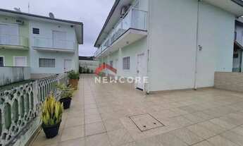 Imagem: Casa de Vila em Rua Victor Augusto Mesquita