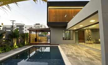 Imagem 2: Casa de Alto Padrão a 30 metros do mar de Camboinha com 4 suítes + DCE, 420m2, porteira fe